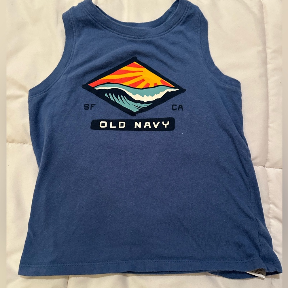 ⭐️ $1 if bundled - 5T Old Navy Kids Tank Top with Graphic Design